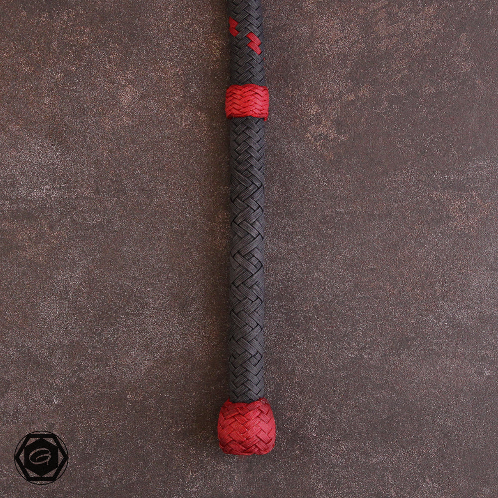 4ft Modern Bullwhip anthrazit/rot fancyplait