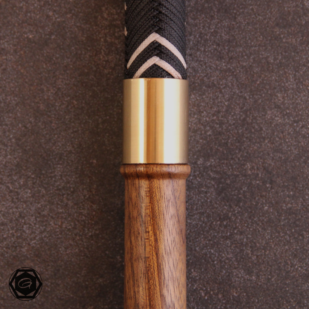 4ft 32 plait Woody schwarz/weiß, Ovengkol/Ulme Griff-Messing B-Stock