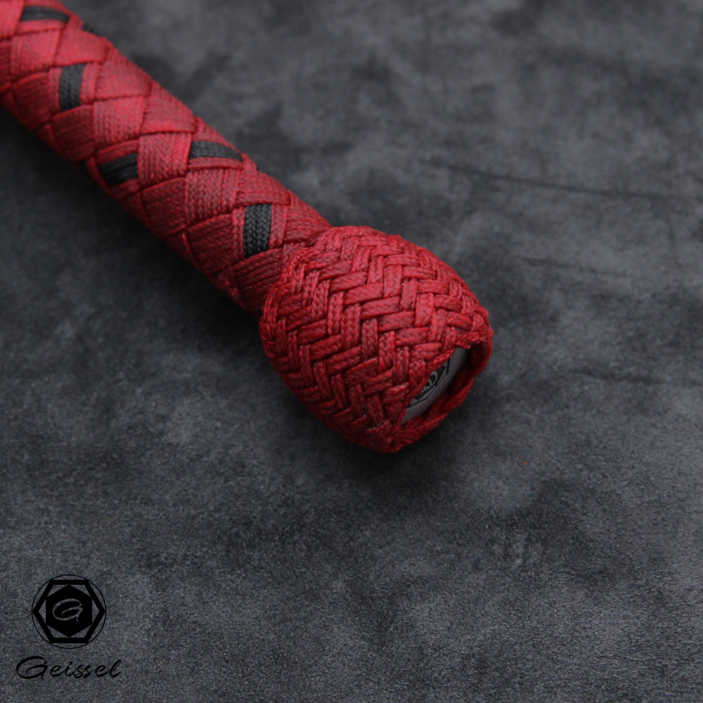5ft 32 Plait Bullwhip red-blackline handle