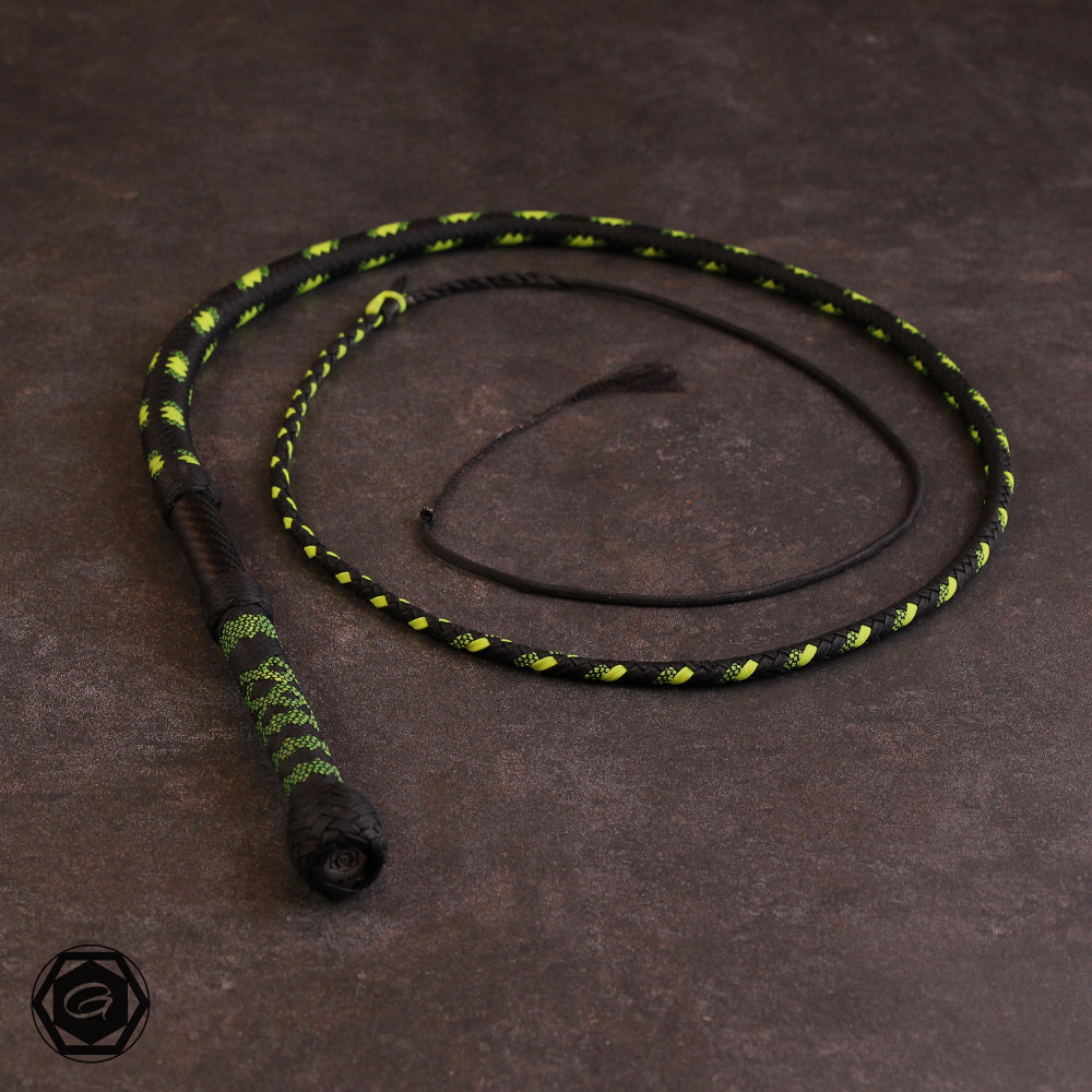 5ft Special Modern Bullwhip Carbon/black/neon yellow